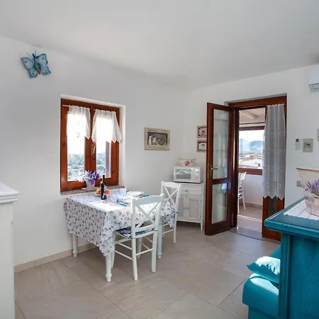 Apartment La Finestra Sul Mare